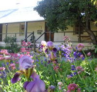 Raglan Gallery And Cultural Centre - Accommodation Nelson Bay