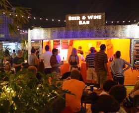Eat Street Markets - Accommodation Nelson Bay 2