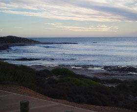 Jakes Point - Accommodation Nelson Bay 0