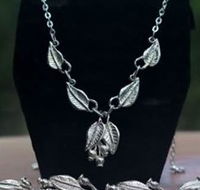 Australian Wildflower Jewellery Gallery - Accommodation Nelson Bay