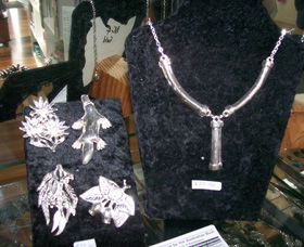 Australian Wildflower Jewellery Gallery - Accommodation Nelson Bay 1