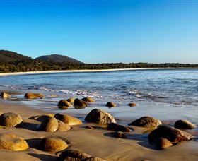 Gladstone ACT Accommodation Nelson Bay