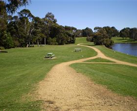 Richard Gutteridge Gardens - Accommodation Nelson Bay 2