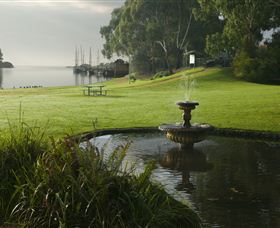 Richard Gutteridge Gardens - Accommodation Nelson Bay 0