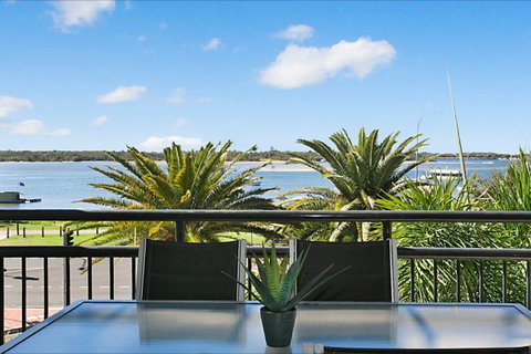 Sandcastles On Broadwater - Nelsons Bay Accommodation 15