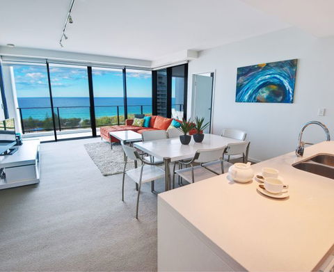 Ultra Broadbeach - Accommodation Nelson Bay 1