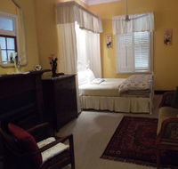 Guy House Bed and Breakfast - Accommodation Nelson Bay