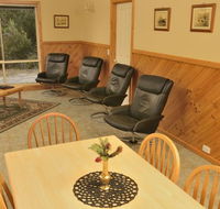 Riverside Retreat - Accommodation Nelson Bay