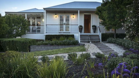 The Summer House - Accommodation Nelson Bay 0