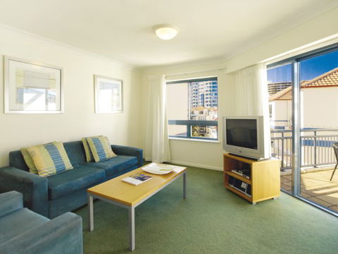 Oaks Calypso Plaza - Accommodation Nelson Bay 6