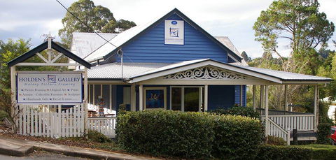 Holden’s Gallery - Accommodation Nelson Bay 1