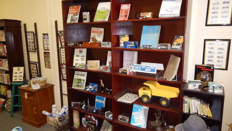 Meri Collectables - Accommodation Nelson Bay 0