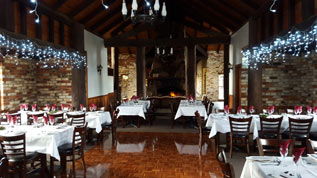 Lookout Mountain Retreat - Accommodation Nelson Bay 1