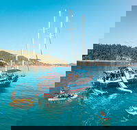 2 night Whitsunday Islands Cruise on Atlantic Clipper from Airlie Beach - Accommodation Nelson Bay