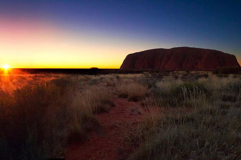 Uluru (Ayers Rock) Sunset Tour - Accommodation Nelson Bay 3