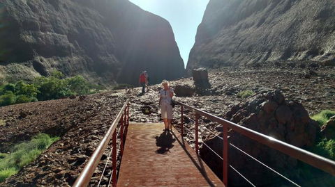 3-Day Tour From Uluru (Ayers Rock) To Alice Springs Via Kings Canyon - Accommodation Nelson Bay 7