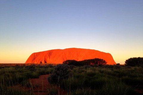 Small Group Uluru Sunset Viewing Tour - Accommodation Nelson Bay 0