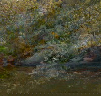 Blue Pool walking track - Accommodation Nelson Bay