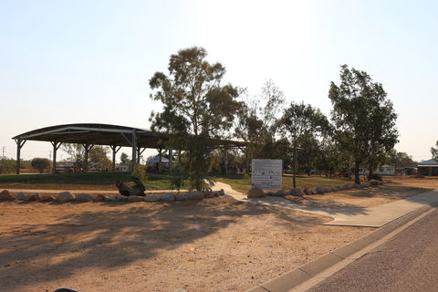 Longreach Skate Park - Accommodation Nelson Bay 0
