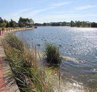 Yerrabi Pond - Nelson Bay Accommodation.com