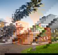 Adelaide Central School of Art - Accommodation Nelson Bay