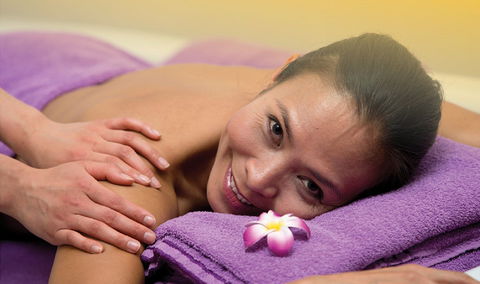 Club MMM! Day Spa - Accommodation Nelson Bay 0