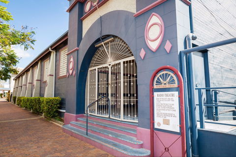 Radio Picture Theatre - Accommodation Nelson Bay 0