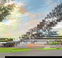 Swan Hill Regional Art Gallery - Accommodation Nelson Bay