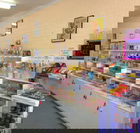 The Pier View Lolly Shop