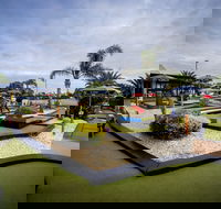West Beach Mini Golf - Accommodation Nelson Bay