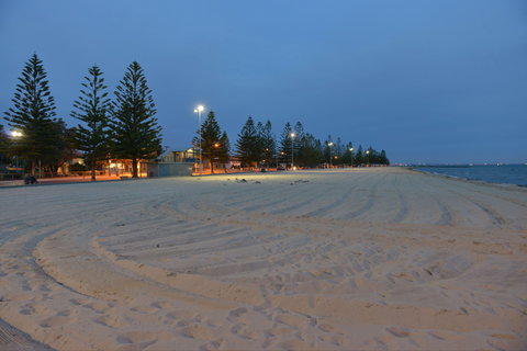 Altona Beach - Nelson Bay Accommodation.com 1