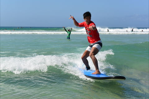 Walkin' On Water Surf School - Accommodation Nelson Bay 2