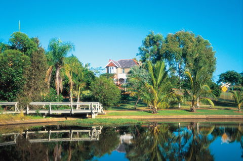 Bundaberg Botanic Gardens And Playground - Accommodation Nelson Bay 0