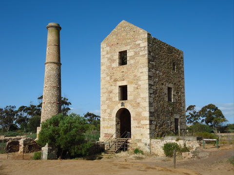 Hughes Enginehouse - Accommodation Nelson Bay 1