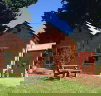 Lyrebirds Lair Gallery and Gifts - Accommodation Nelson Bay