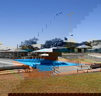 Manildra Swimming Pool - Accommodation Nelson Bay