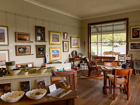 Olde Bridge Gallery - Accommodation Nelson Bay 0