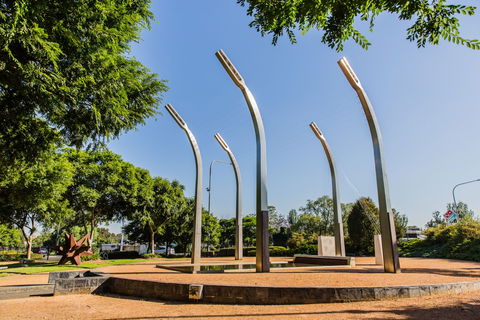 Sculpture Garden Campbelltown - Accommodation Nelson Bay 2