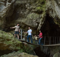 Day trips from Rockhampton - Accommodation Nelson Bay
