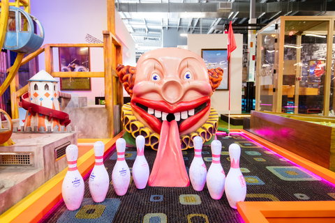 Holey Moley Carousel - Accommodation Nelson Bay 1