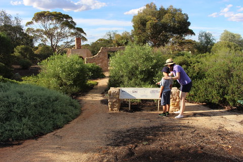 Loxton Community Conservation & Heritage Park - Accommodation Nelson Bay 0