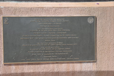 Stockmans Pioneer Memorial Katherine Icon - Accommodation Nelson Bay 2