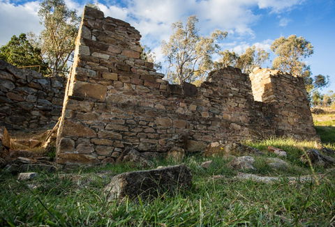 Adelong Falls Gold Mill Ruins - Accommodation Nelson Bay 2