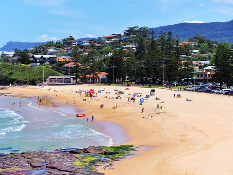 Austinmer Beach - Accommodation Nelson Bay 1