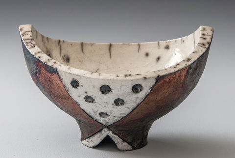 Campo De Flori - Boutique Artisan Ceramic Studio - Accommodation Nelson Bay 2