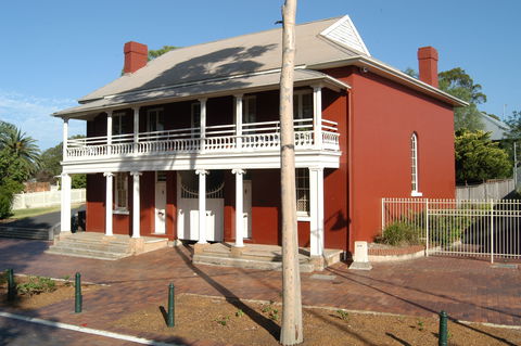 Campbelltown Heritage And Cultural Walk - Accommodation Nelson Bay 1