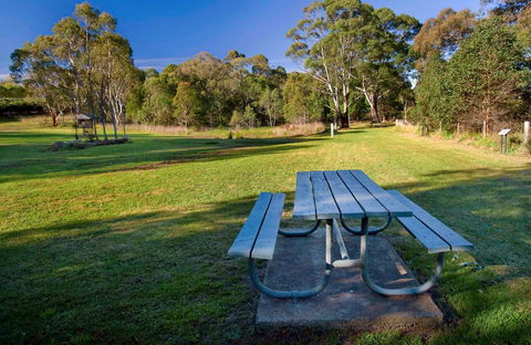Cecil Hoskins Picnic Area - Accommodation Nelson Bay 0