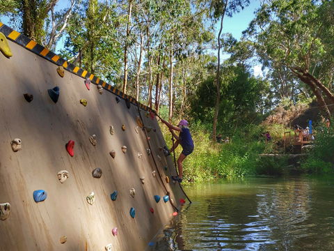 Challenge Hill - Accommodation Nelson Bay 0