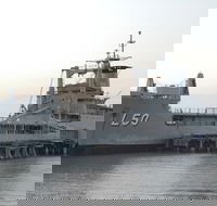 HMAS Tobruk Dive - Accommodation Nelson Bay