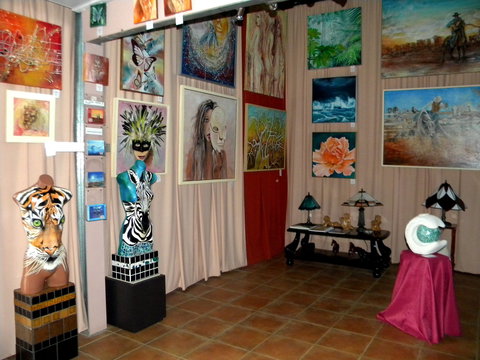 Alpha31 Art Gallery And Sculpture Garden - Accommodation Nelson Bay 2